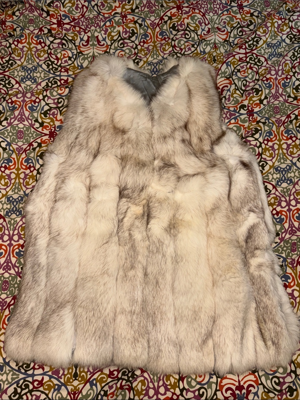 Luxury Women's Natural Light Gray Fox Fur Vest